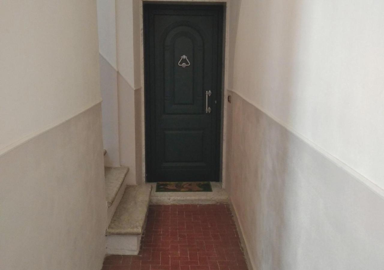 Appartement Casa Artisti à Carrare Extérieur photo